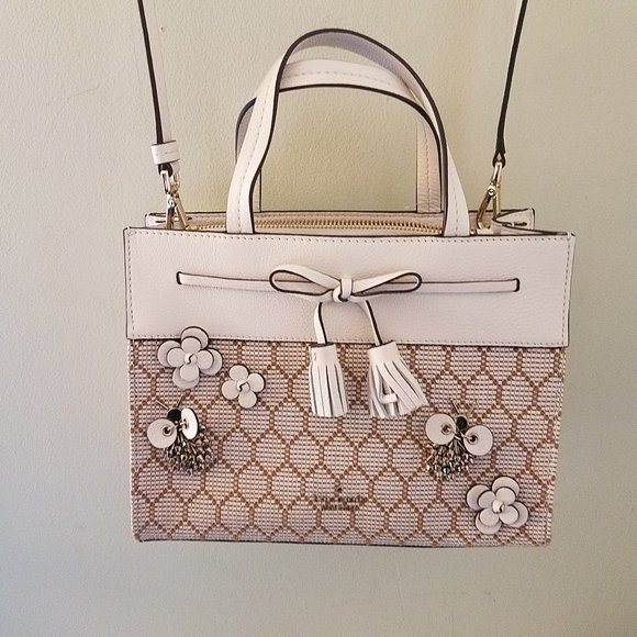 kate spade Other - $228 KATE SPADE HAYES SATCHEL SMALL BEE EM…